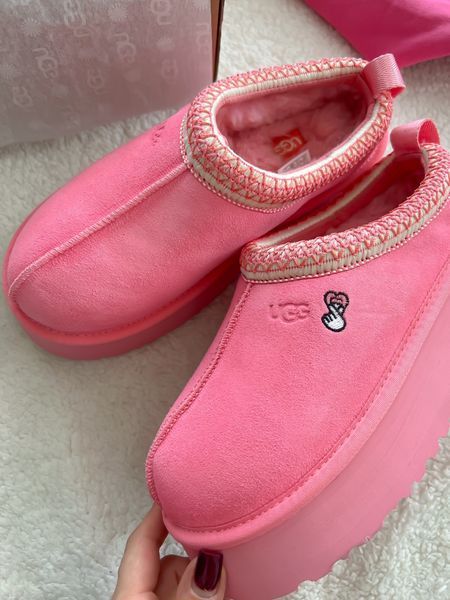 Капці UGG Tazz Love 25 Tropical Pink 1172130-TPCL фото